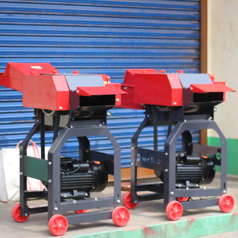 খড়/ঘাস কাটার মেশিন